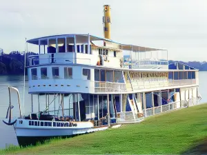 Hotel Canoeiros