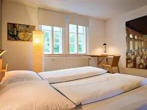 "goethezimmer" Ferienwohnung Und Zimmer am Burgplatz