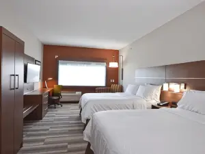 Holiday Inn Express & Suites Orlando Southeast