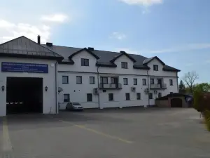 Sala Bankietowa I Pokoje Gościnne