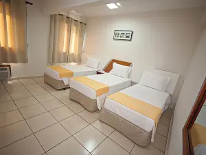 라파로스 호텔