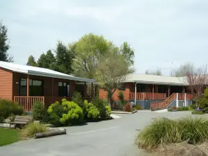 Serenity Motels
