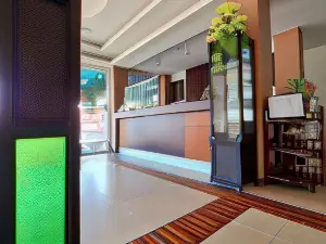 Le' Luxe Residence