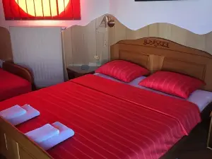 Motel Pizzeria Actros