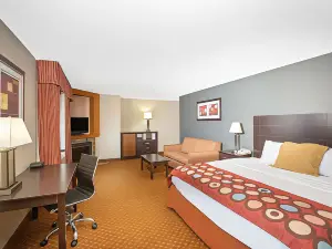 AmericInn by Wyndham Coralville