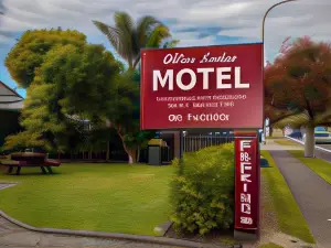 Alton Lodge Motel