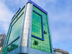 Guru Hotel and Lodge