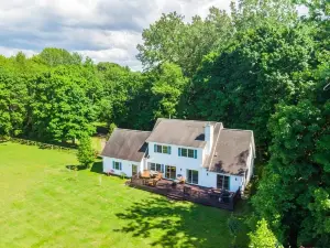 Gorgeous lakefront home with a huge yard and 300ft of beachfront