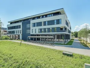 Bright: Rosenheim Aicherpark