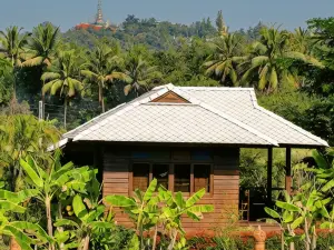 Baan Chai Thung Resort