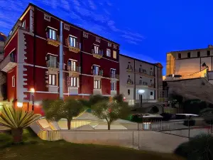 이트리아 팰리스