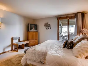The Plaza Condominiums by Crested Butte Mountain Resort