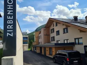 Hotel Zirbenhof