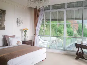 Main Villa Puncak 5Br by Sakala Home (16 Persons)