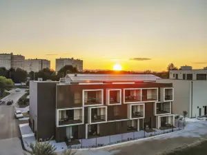 Wud Hotel