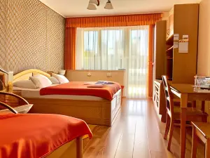 Hét Vezér Apartmanhotel