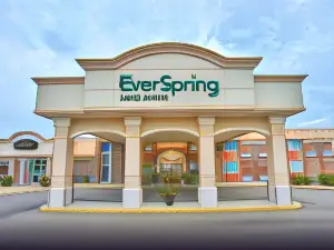 EverSpring Inn & Suites Marshall