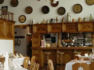 Leo's Restauration Pension