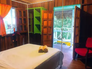 Madre Selva Jungle Hostel