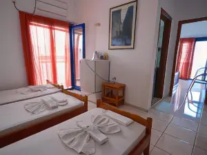 Paralia Guest House