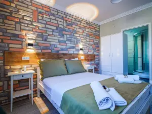 Ilyada Hotel