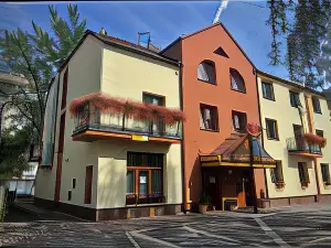 Hotel Adler