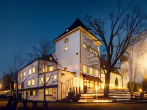 Schlosshotel Neufahrn