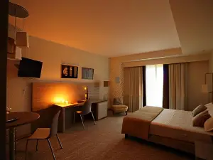 Turin Airport Hotel & Residence