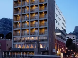 โรงแรมเรคอนคิสตา