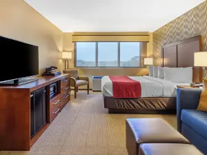 Comfort Inn & Suites Logan International Airport