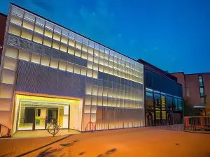 คอนติเนนทัล เออร์บัน อาร์ต โรงแรม