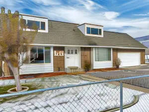 Large Room Near Uvu & BYU