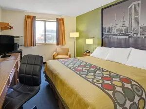 Super 8 by Wyndham College Park Wash DC Area