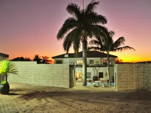 Mi Casa Guest House