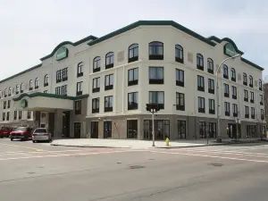 Wingate by Wyndham Niagara Falls