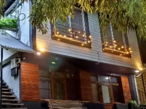 Bambukovaya Roscha Hotel