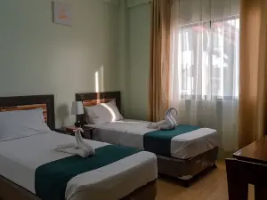 Adams View Hotel