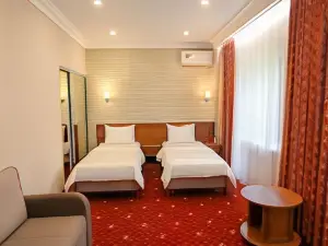 Royal Park Hotel
