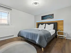 Adn Suites - Netflix - Modern and Smart