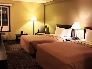 Sunlac Inn Devils Lake