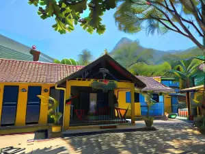 Raio de Sol Pousada & Camping