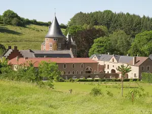 Hôtel - Ferme du Château d'Ahin