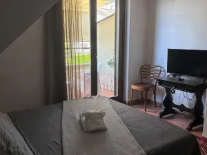 A Casa di Lu' Elegant Rooms