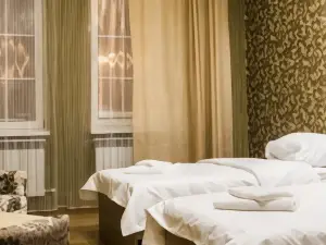 Nitstsa Hotel