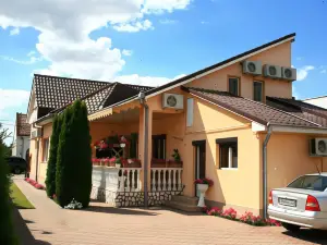 Radena