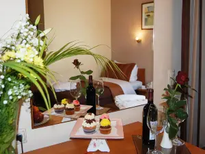 Paris Hotel