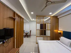 Hotel Shri Radha Nikunj, Vrindavan
