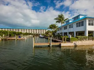 Ocean Pointe Suites at Key Largo
