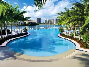 DoubleTree Resort by Hilton Hollywood Beach