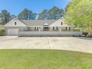 Dine, Shop and Splash Family Home in Myrtle Beach